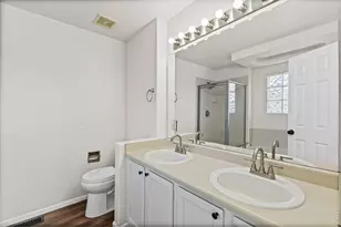 19965 Mitchell Pl, Denver, CO 80249 - Photo 9