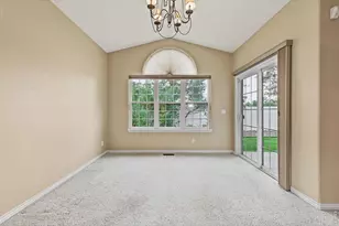 3717 Doral Dr, Longmont, CO 80503 - Photo 11