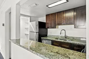 9995 E Harvard Ave, Denver, CO 80231 - Photo 15