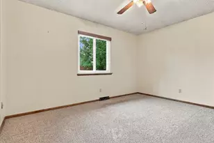 2625 Meadowbrook Ln, Greeley, CO 80634 - Photo 13