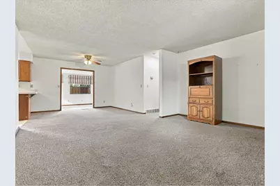 2625 Meadowbrook Ln, Greeley, CO 80634 - Photo 7