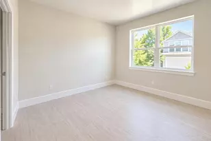 1667 Taft Gdns Cir, Loveland, CO 80537 - Photo 9