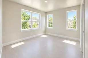 1667 Taft Gdns Cir, Loveland, CO 80537 - Photo 7