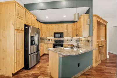 1523 61st Avenue Ct, Greeley, CO 80634 - Photo 5