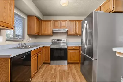 503 32nd St, Evans, CO 80620 - Photo 9
