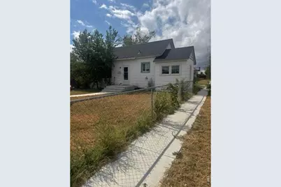 381 Bent Ave, Akron, CO 80720 - Photo 1
