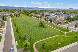 226 N Parkside Dr, Longmont, CO 80501 - Photo 25
