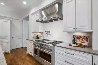 211 S Cherry St, Denver, CO 80246 - Photo 13