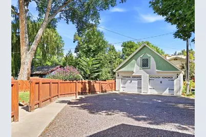 418 Pratt St, Longmont, CO 80501 - Photo 3