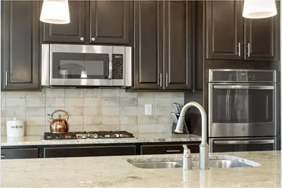 2338 Tyrrhenian Cir, Longmont, CO 80504 - Photo 17