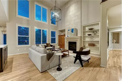 9615 Aspen Hill Cir, Lone Tree, CO 80124 - Photo 9