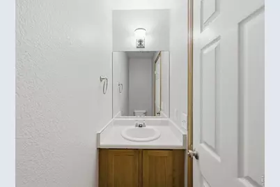 1321 Darrell Rd, Evans, CO 80620 - Photo 7