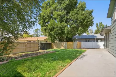 8201 Hallett Ct, Fort Collins, CO 80528 - Photo 19