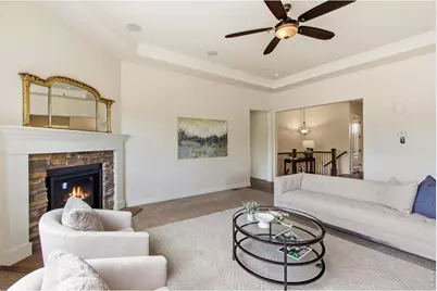 5373 Retreat Cir, Longmont, CO 80503 - Photo 9