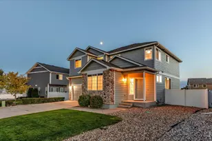 3240 Silverbell Dr, Johnstown, CO 80534 - Photo 3