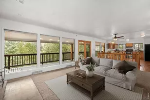 42 Ottawa Ct, Lyons, CO 80540 - Photo 5