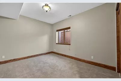 2102 Shoreside Dr, Berthoud, CO 80513 - Photo 37