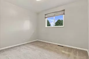 1053 Montview Rd, Fort Collins, CO 80521 - Photo 19