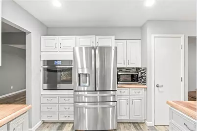2502 Courtney Dr, Loveland, CO 80537 - Photo 11