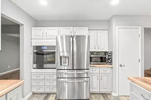 2502 Courtney Dr, Loveland, CO 80537 - Photo 11