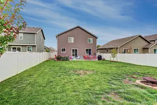 1832 Ruddlesway Dr, Windsor, CO 80550 - Photo 33