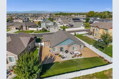 496 Gannet Peak Dr, Windsor, CO 80550 - Photo 41