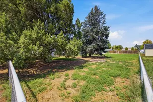 113 Fifth St, Dacono, CO 80514 - Photo 3