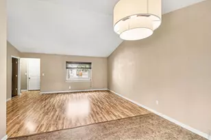 1986 E 18th St, Loveland, CO 80538 - Photo 5