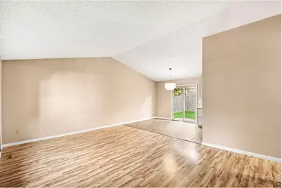 1986 E 18th St, Loveland, CO 80538 - Photo 15