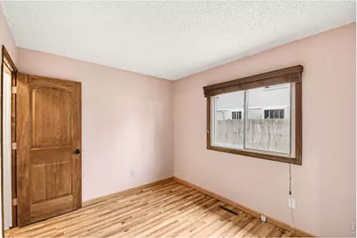 1986 E 18th St, Loveland, CO 80538 - Photo 17
