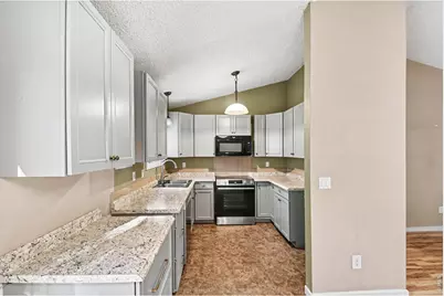 1986 E 18th St, Loveland, CO 80538 - Photo 11