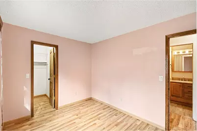 1986 E 18th St, Loveland, CO 80538 - Photo 13