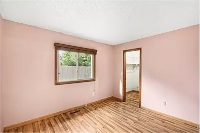 1986 E 18th St, Loveland, CO 80538 - Photo 19