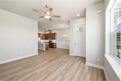 4232 Trapper Lake Dr, Loveland, CO 80538 - Photo 9