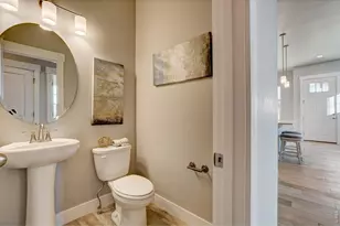 160 High Point Dr, Longmont, CO 80504 - Photo 11