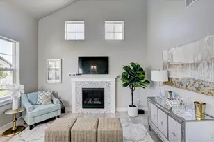 160 High Point Dr, Longmont, CO 80504 - Photo 5