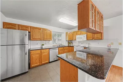 5210 W 11th St, Greeley, CO 80634 - Photo 7