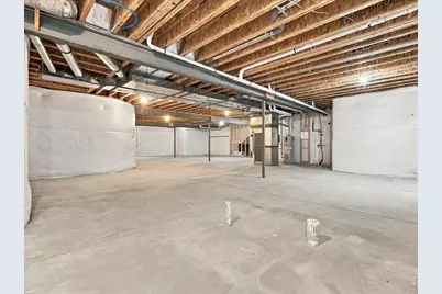5895 Bromborough Dr, Windsor, CO 80550 - Photo 41