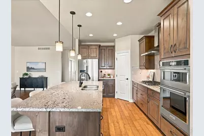 5895 Bromborough Dr, Windsor, CO 80550 - Photo 11
