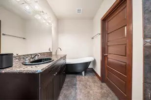 210 W Magnolia St, Fort Collins, CO 80521 - Photo 27