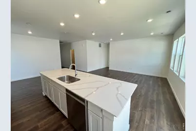 521 85th Ave, Greeley, CO 80634 - Photo 3