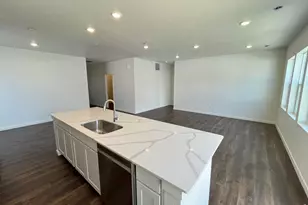 521 85th Ave, Greeley, CO 80634 - Photo 3
