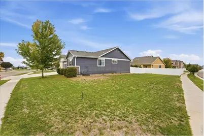 639 Gore Range Dr, Severance, CO 80550 - Photo 5