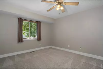 4986 W 61st Pl, Arvada, CO 80003 - Photo 9