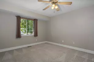 4986 W 61st Pl, Arvada, CO 80003 - Photo 9