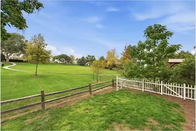 1001 Wolf Creek Dr, Longmont, CO 80504 - Photo 17