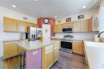 4785 Wisconsin Ave, Loveland, CO 80538 - Photo 9