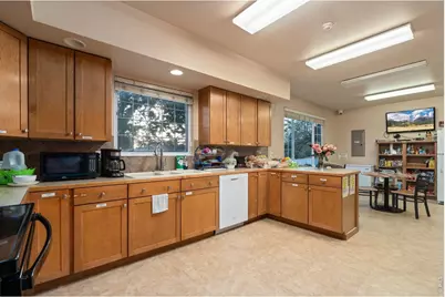 1317 2nd Ave, Greeley, CO 80631 - Photo 9