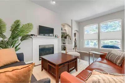 329 Bobcat Pt, Lafayette, CO 80026 - Photo 3