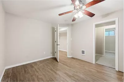 2137 Steele St, Longmont, CO 80501 - Photo 21